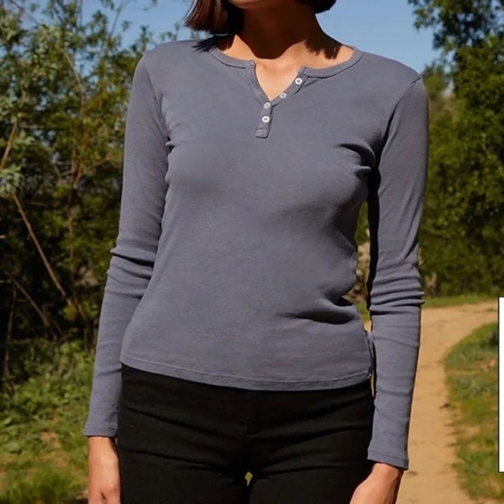 Women’s Brandy Melville/John Galt Callan Button Up Long-Sleeve